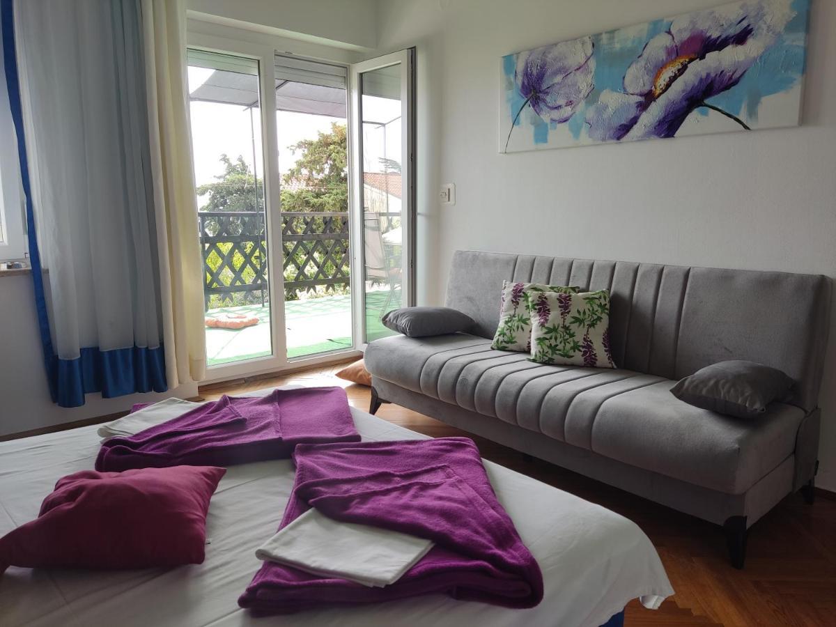 Apartment Teresa With Big Terrace Dramalj Crikvenica Exterior photo